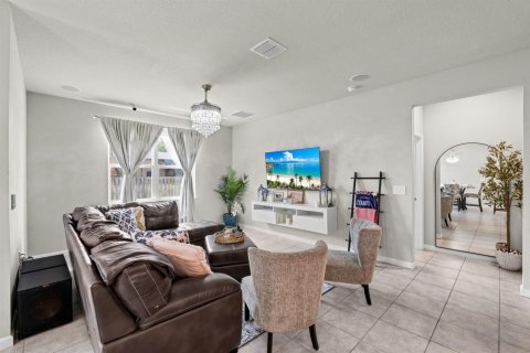Casa en venta en Port St. Lucie, Florida, 4 dormitorios, 178 m2 № 2176703 - foto 9