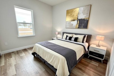 Casa en venta en Port Charlotte, Florida, 4 dormitorios, 170.29 m2 № 2130370 - foto 10