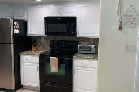 Villa ou maison à vendre à Port Charlotte, Floride: 2 chambres, 116.59 m2 № 1807447 - photo 4