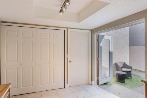 Townhouse in Fern Park, Florida 3 bedrooms, 186.92 sq.m. № 1733469 - photo 27