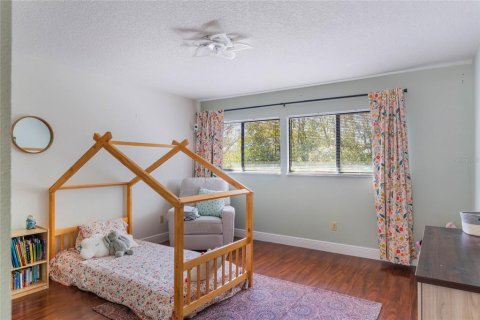 Townhouse in Fern Park, Florida 3 bedrooms, 186.92 sq.m. № 1733469 - photo 19
