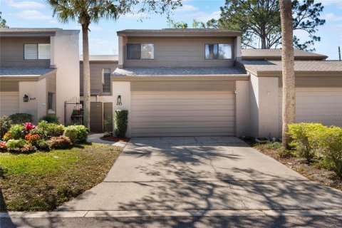 Townhouse in Fern Park, Florida 3 bedrooms, 186.92 sq.m. № 1733469 - photo 1