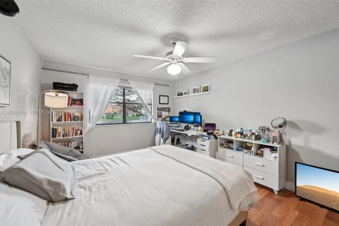 Adosado en venta en Deerfield Beach, Florida, 3 dormitorios, 181.9 m2 № 1998361 - foto 22