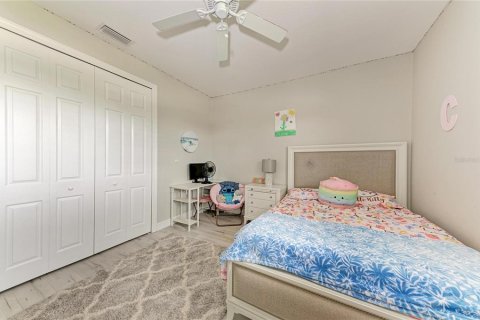 House in Punta Gorda, Florida 3 bedrooms, 218.23 sq.m. № 2356681 - photo 30