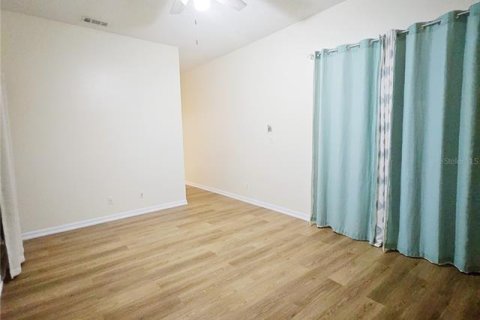 Villa ou maison à vendre à Orlando, Floride: 4 chambres, 214.42 m2 № 2338893 - photo 27