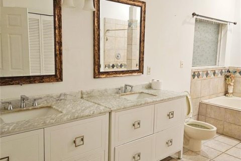 Villa ou maison à vendre à Orlando, Floride: 4 chambres, 214.42 m2 № 2338893 - photo 25