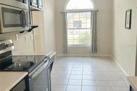 Villa ou maison à vendre à Orlando, Floride: 4 chambres, 214.42 m2 № 2338893 - photo 11