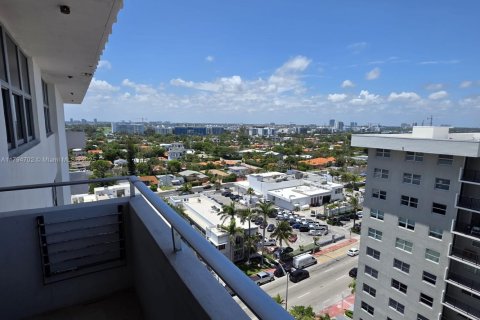 Снять в аренду кондоминиум в Серфсайд, Флорида 1 спальня, 85.28м2, № 1959588 - фото 30