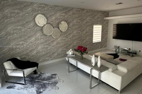 Villa ou maison à louer à Pembroke Pines, Floride: 4 chambres, 233.46 m2 № 2042283 - photo 7