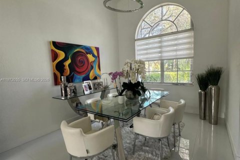 Villa ou maison à louer à Pembroke Pines, Floride: 4 chambres, 233.46 m2 № 2042283 - photo 27