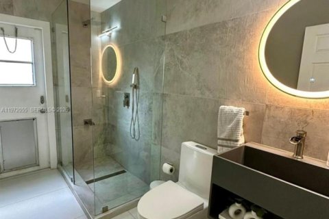 Villa ou maison à louer à Pembroke Pines, Floride: 4 chambres, 233.46 m2 № 2042283 - photo 24