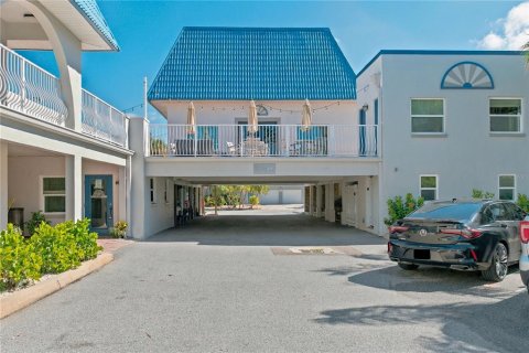 Copropriété à vendre à North Redington Beach, Floride: 2 chambres, 90.21 m2 № 2384439 - photo 2