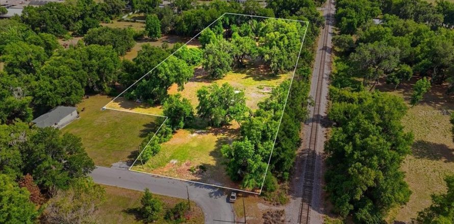 Terreno en Bartow, Florida № 2092278