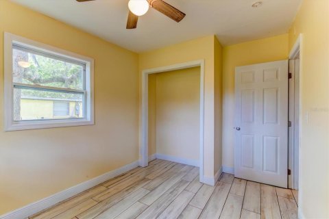 House in New Smyrna Beach, Florida 2 bedrooms, 88.54 sq.m. № 2120358 - photo 12