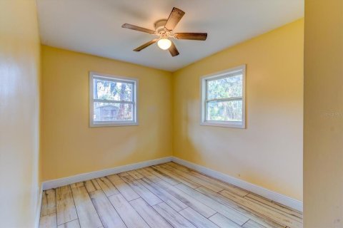House in New Smyrna Beach, Florida 2 bedrooms, 88.54 sq.m. № 2120358 - photo 13