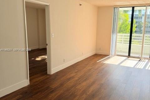 Condominio en alquiler en Aventura, Florida, 2 dormitorios, 98.66 m2 № 2026904 - foto 11