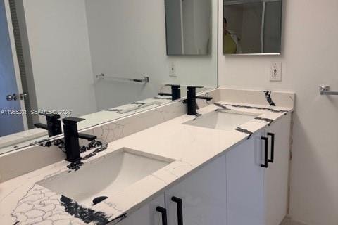 Condominio en alquiler en Aventura, Florida, 2 dormitorios, 98.66 m2 № 2026904 - foto 17