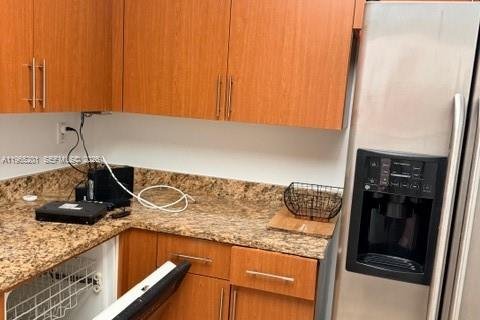 Condominio en alquiler en Aventura, Florida, 2 dormitorios, 98.66 m2 № 2026904 - foto 3