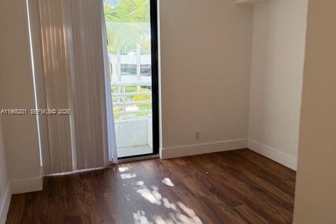 Condominio en alquiler en Aventura, Florida, 2 dormitorios, 98.66 m2 № 2026904 - foto 5