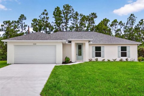 House in Port Charlotte, Florida 3 bedrooms, 168.9 sq.m. № 2219627