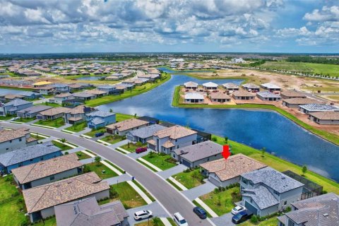 Casa en alquiler en Bradenton, Florida, 3 dormitorios, 171.78 m2 № 2198608 - foto 3