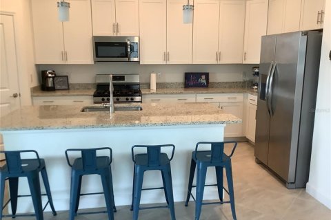 Casa en alquiler en Bradenton, Florida, 3 dormitorios, 171.78 m2 № 2198608 - foto 5