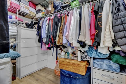 Condo in Coconut Creek, Florida, 3 bedrooms  № 1878844 - photo 18