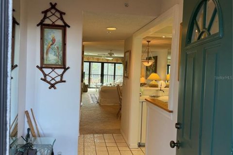 Condo in Sarasota, Florida, 2 bedrooms  № 2345224 - photo 8