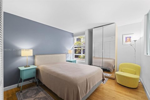 Снять в аренду кондоминиум в Майами, Флорида 1 спальня, 69.68м2, № 2050765 - фото 23