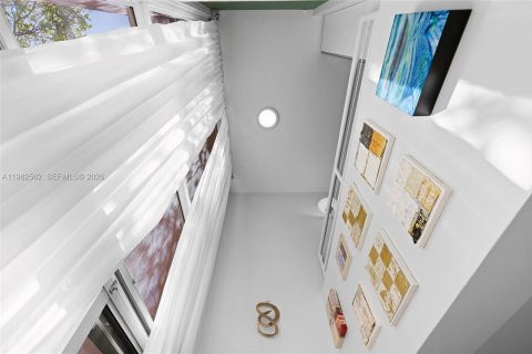 Снять в аренду кондоминиум в Майами, Флорида 1 спальня, 69.68м2, № 2050765 - фото 8