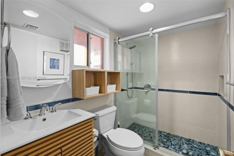 Снять в аренду кондоминиум в Майами, Флорида 1 спальня, 69.68м2, № 2050765 - фото 26