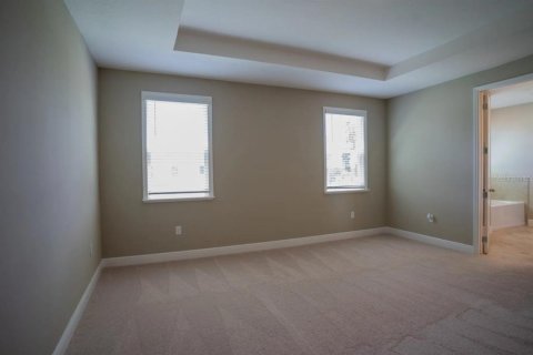 House in DeLand, Florida 5 bedrooms, 284.19 sq.m. № 1061653 - photo 9