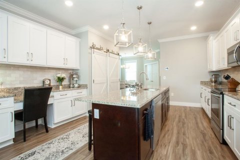 Touwnhouse à louer à Saint Petersburg, Floride: 3 chambres, 214.6 m2 № 2109982 - photo 9