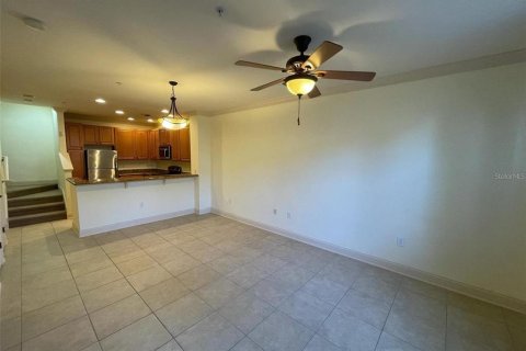 Adosado en venta en Davenport, Florida, 3 dormitorios, 131.92 m2 № 2103188 - foto 4
