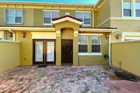 Touwnhouse à Davenport, Floride 3 chambres, 131.92 m2 № 2103188