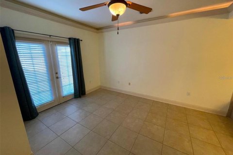 Adosado en venta en Davenport, Florida, 3 dormitorios, 131.92 m2 № 2103188 - foto 8
