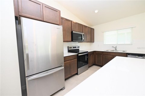 Villa ou maison à louer à Bartow, Floride: 3 chambres, 143.16 m2 № 2415267 - photo 7