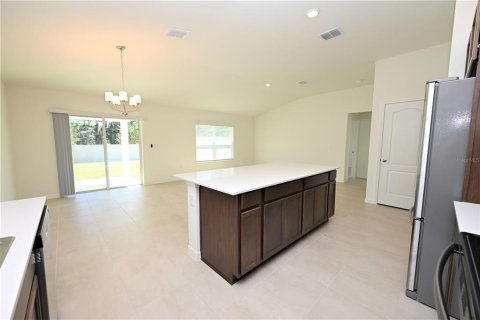 Villa ou maison à louer à Bartow, Floride: 3 chambres, 143.16 m2 № 2415267 - photo 6