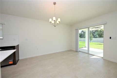Villa ou maison à louer à Bartow, Floride: 3 chambres, 143.16 m2 № 2415267 - photo 9