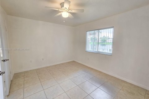 Condominio en venta en Homestead, Florida, 2 dormitorios, 76.37 m2 № 2058944 - foto 18