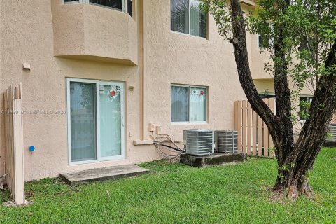 Condominio en venta en Homestead, Florida, 2 dormitorios, 76.37 m2 № 2058944 - foto 21