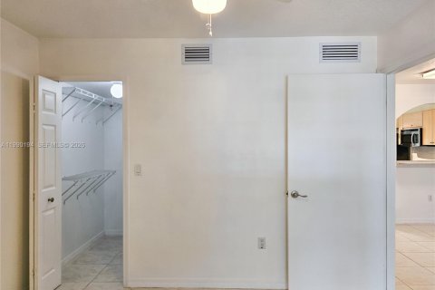Condominio en venta en Homestead, Florida, 2 dormitorios, 76.37 m2 № 2058944 - foto 19