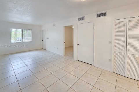 Condominio en venta en Homestead, Florida, 2 dormitorios, 76.37 m2 № 2058944 - foto 10