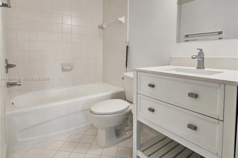 Condominio en venta en Homestead, Florida, 2 dormitorios, 76.37 m2 № 2058944 - foto 15