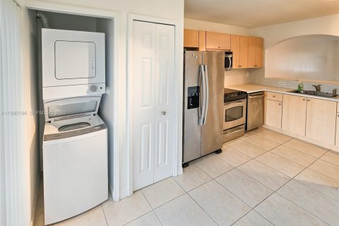 Condominio en venta en Homestead, Florida, 2 dormitorios, 76.37 m2 № 2058944 - foto 3