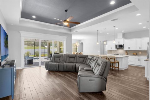 House in Lakeland, Florida 5 bedrooms, 274.99 sq.m. № 1843425 - photo 6