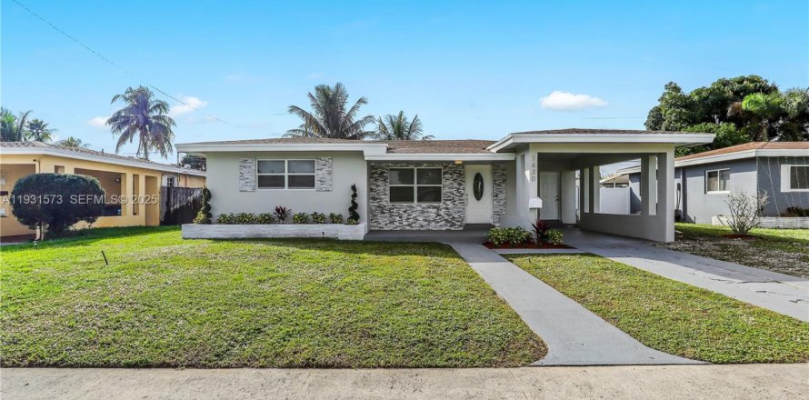 Casa en Hollywood, Florida 3 dormitorios, 124.49 m2 № 1992340