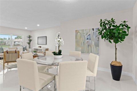 Casa en venta en Hollywood, Florida, 3 dormitorios, 124.49 m2 № 1992340 - foto 18