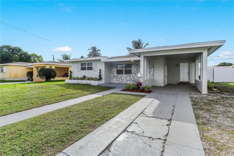 Casa en venta en Hollywood, Florida, 3 dormitorios, 124.49 m2 № 1992340 - foto 7