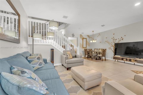 Touwnhouse à vendre à Homestead, Floride: 3 chambres, 154.12 m2 № 2051420 - photo 6